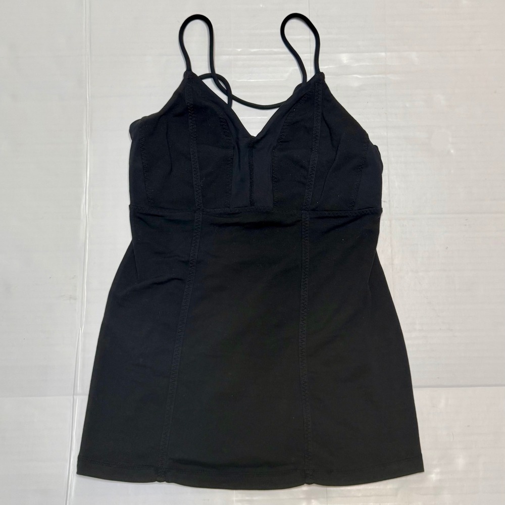 Lululemon Black Strappy Back Tank Top Built-in Shelf Bra Yoga‎ Activewear Tank